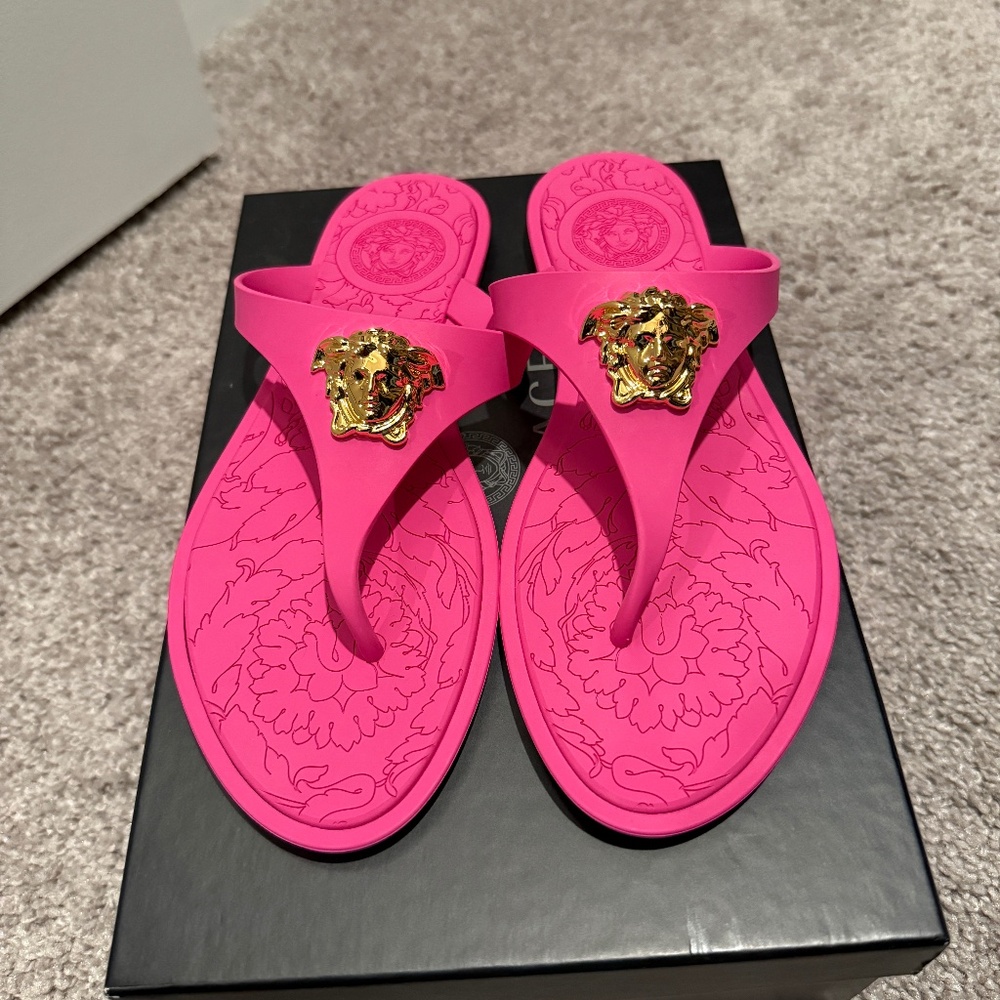 Versace Medusa rubber thong sandals